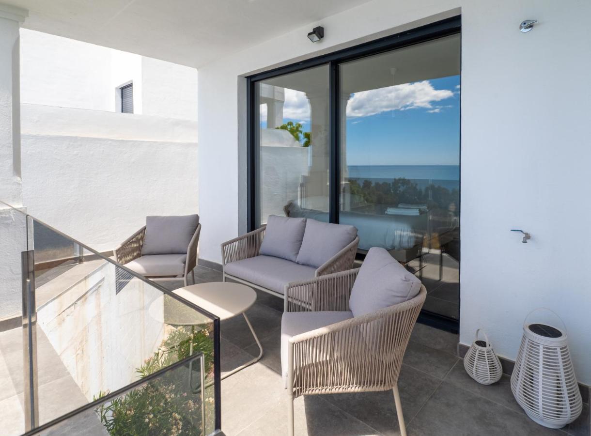 Blue Suite 2389 Sea Views Манилва Экстерьер фото